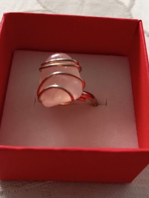 Ring with pink transparent stone wrapped in copper wire, new, adjustable size