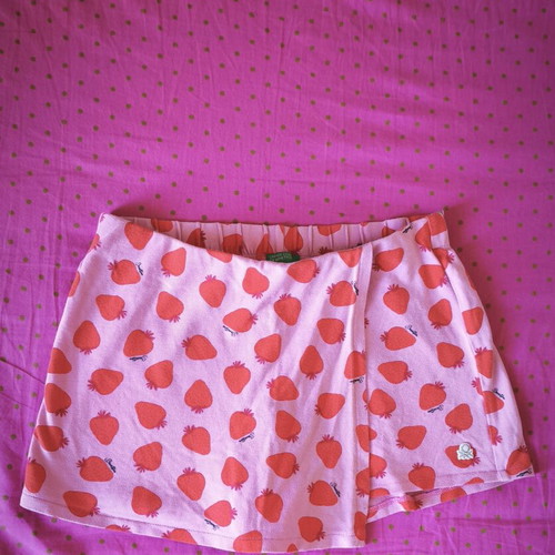 United Colors of Benetton skort, size 2XL, red and pink