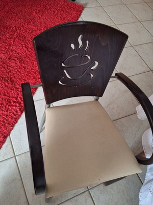 Chair used, in good condition