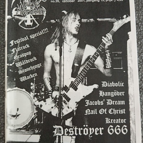 Violent Moshground #35 fanzine like new, 2001, Dutch