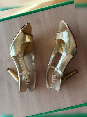Mourtzi leather gold slingback sandals size 35 used with strass