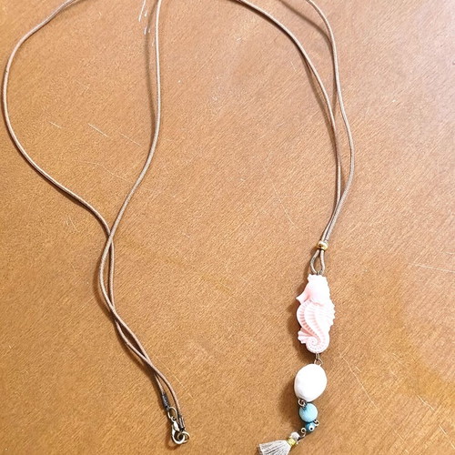 Summer long necklace with pastel seahorse used