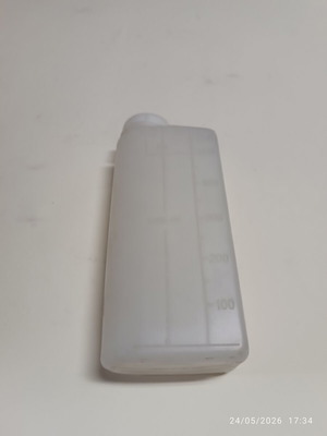 Fuel measuring container new
