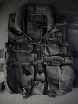 MFH Tactical Vest Black like new, polyester and suede