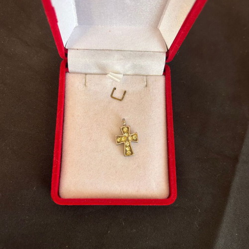 Silver cross used