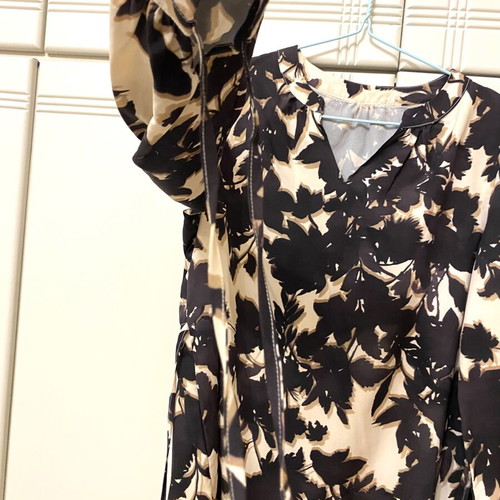 Shein sea dress with waist and sleeve cords, size S, like new