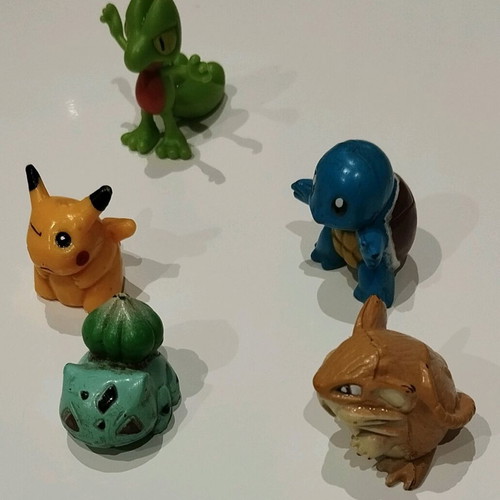 Pokémon small figures used, pack of five