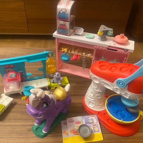 Play-Doh Kids Playdough Sets and Tools like new