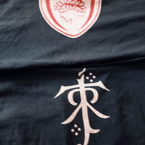 Two black T-shirts, size 5XL