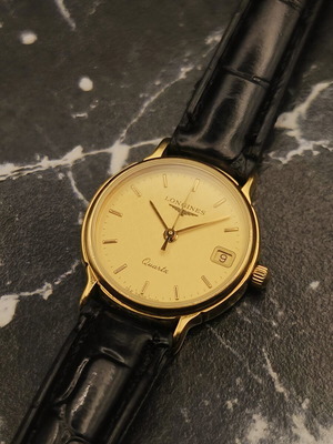 Longines Classic Ladies Quartz watch used, champagne dial