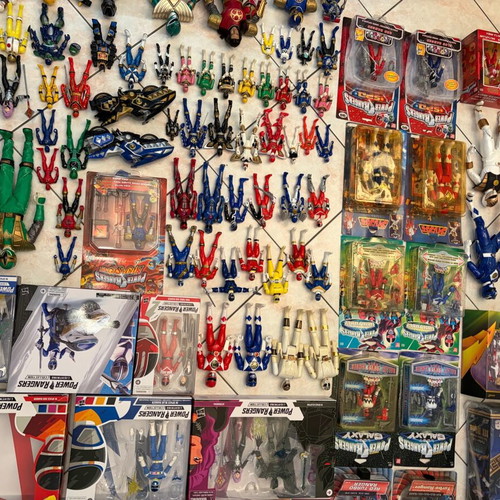 Power Ranger action figures used, lot bundle with all