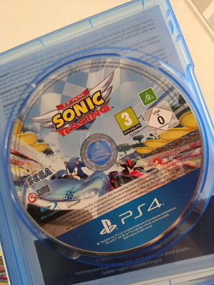 Team Sonic Racing PS4 used