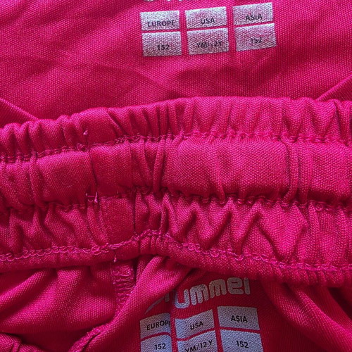 DBU Fodboldskole Football Set by Hummel like new, red