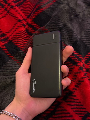 Sentio Powerbank 10000mAh 20W used with 3 ports