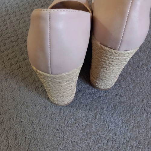 Platform sandals size 36 used, beige