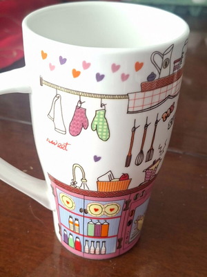 Large porcelain mug new