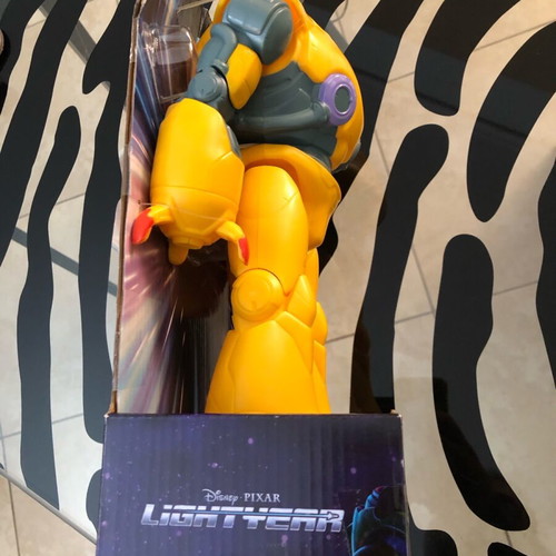 Zyclops 30cm figure new from Lightyear movie Disney Pixar Buzz Mattel
