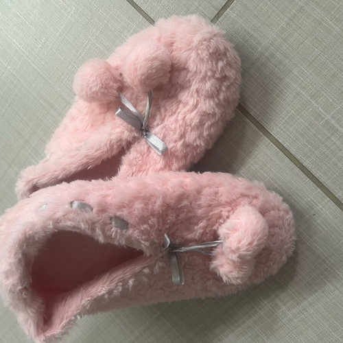 Slippers new with pom-poms, size 38, white and pink
