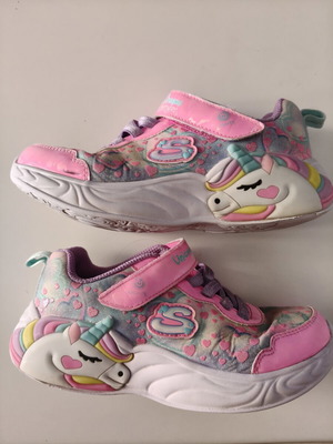 Παιδικά αθλητικά παπούτσια Skechers νούμερο 29 με μονόκερους