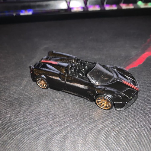 '17 Pagani Huayra Roadster (HW Exotics Pack) used Hot Wheels