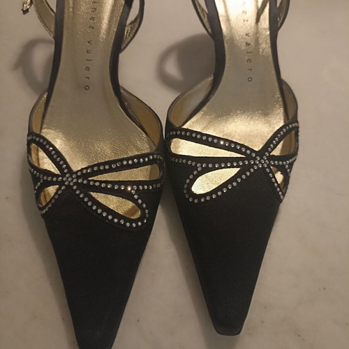 Martinez Valero slingback leather black pumps like new, size 36