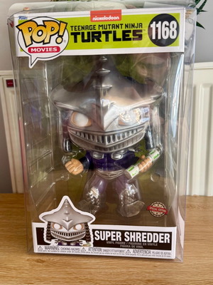 Funko pop - Супер Шредер с оръжие 10”