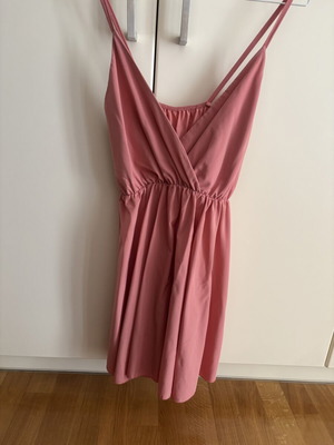 Pink wrap dress with thin straps, made in Italy