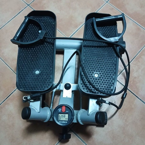Stepper with electronic display like new