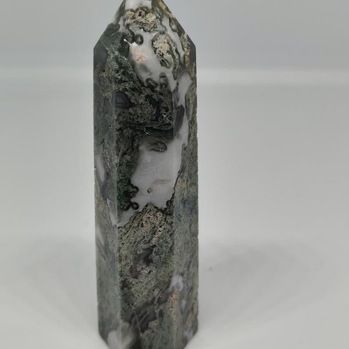 Dendritic Agate Obelisk like new with multilevel colors