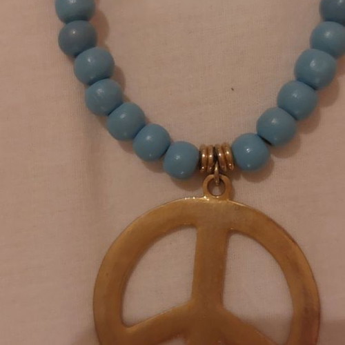 Beaded necklace used in excellent condition