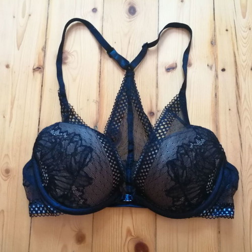 Calvin Klein lace bra 75B, black with beige cups