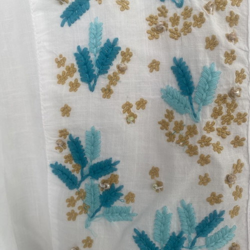 Sfera large white embroidered shirt