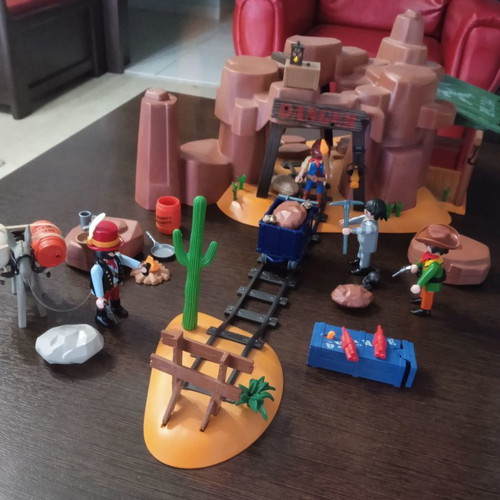 Playmobil Western Mine Playset used, blue box not working