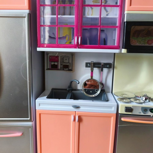 Kitchen set of 4 parts used