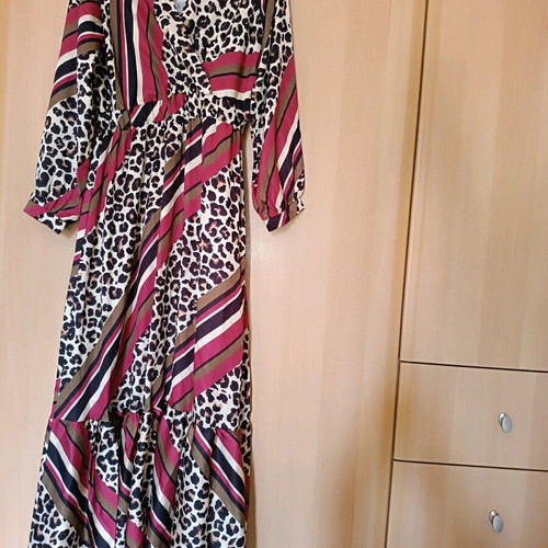Women's long dress like new, multicolor, size M-L