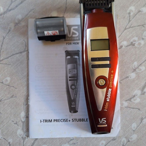 VS Sassoon i-Trim Precise+ Stubble Trimmer with New Foil Shaver Head