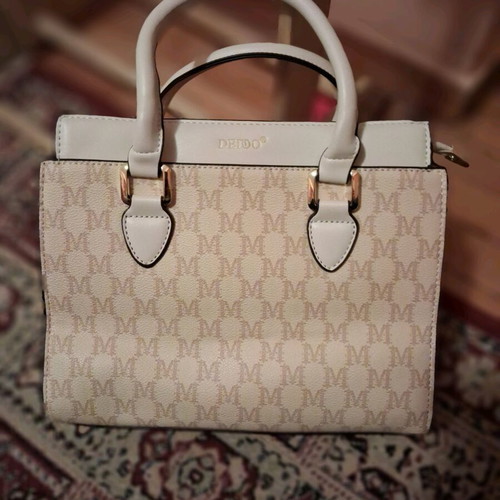 Handbag beige white like new, leatherette