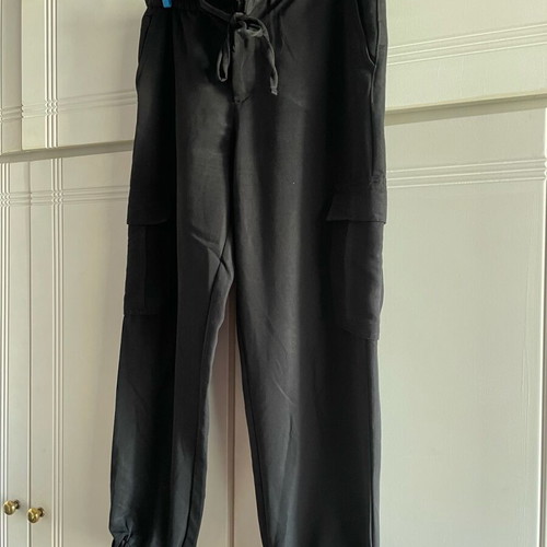 Urban Classics black cargo pants like new, size M