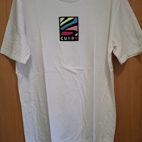 Stephen Curry logo t-shirt like new, medium size