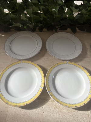 Porcelain dinner plates set of 4 Royal Doulton, Wałbrzych, Palatino new