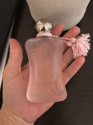 Parfums de Marly Delina άρωμα Eau de Parfum 75 ml σε ροζ μπουκάλι