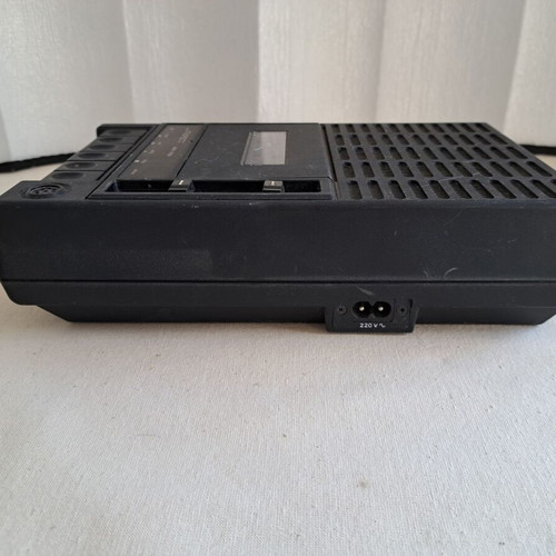 Mars CR-2500 cassette player used for repair
