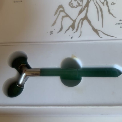 Mount Lai Jade Tension Melting Massager for Face and Neck