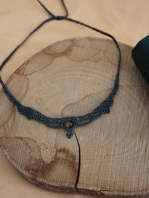 Macrame necklace green with tiger eye gemstone and bronze beads new