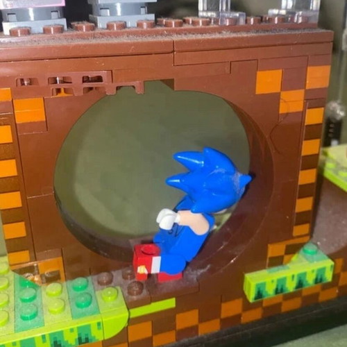 Lego Sonic full completed set like new with 1125 pieces and mini figures