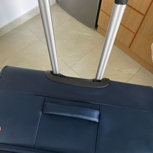 Large suitcase like new, blue, 72x30x46.5 cm, 360° wheels, lock system