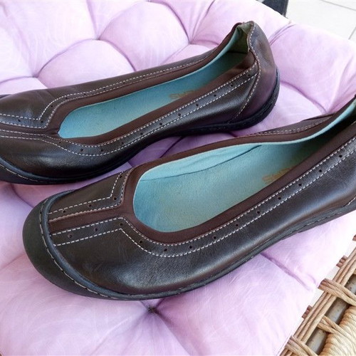Δερμάτινα παπούτσια Clarks γυναικεία καινούργια, μέγεθος 38, καφέ μπαλαρίνες