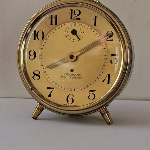 Junghans table clock wind-up like new, brown color