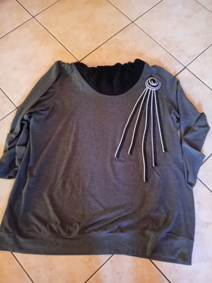 Blouse like new, size XXXL