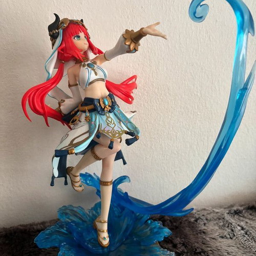 Nilou Genshin Impact figure like new with defect on foot